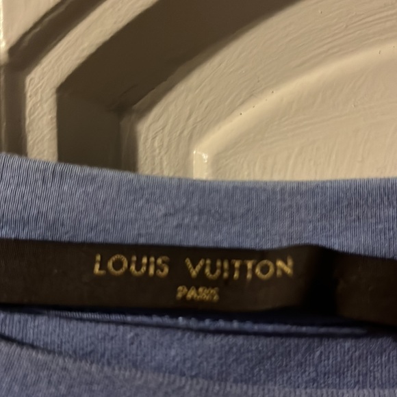 Louis Vuitton Shirt - Picture 3 of 3